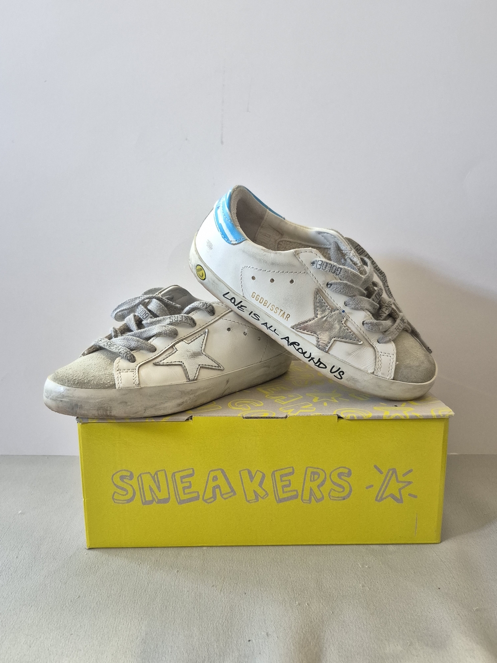 Golden Goose Kids White Sneakers Suede Toe Leather with Bright Blue Heel